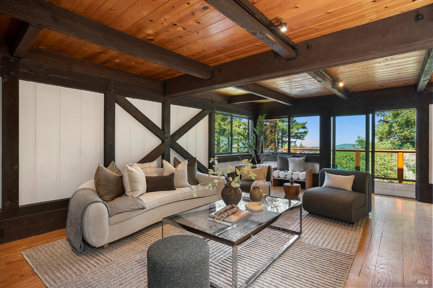 22 Marin View Avenue