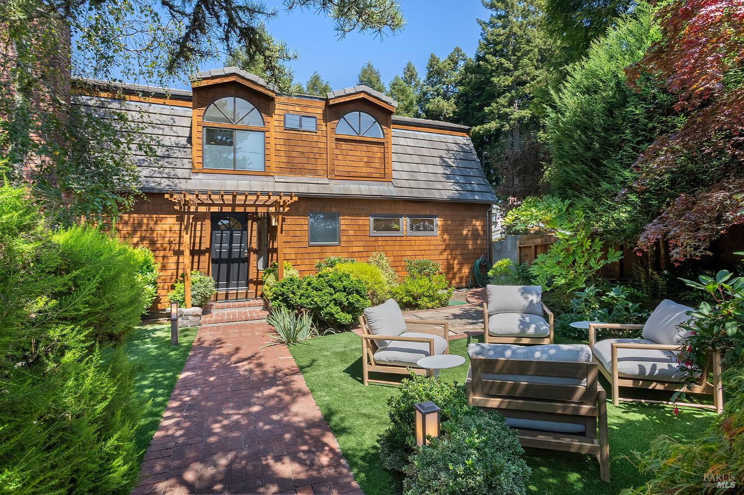 22 Marin View Avenue