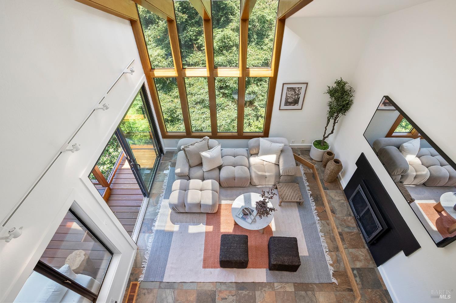 22 Marin View Avenue