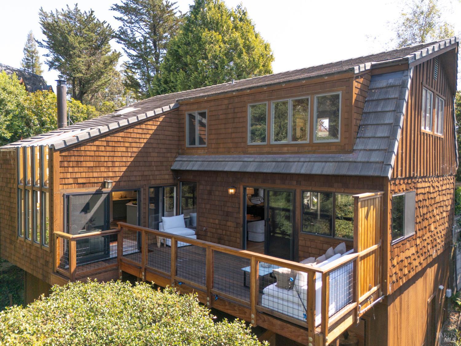 22 Marin View Avenue