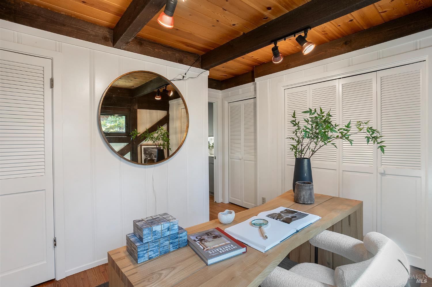 22 Marin View Avenue