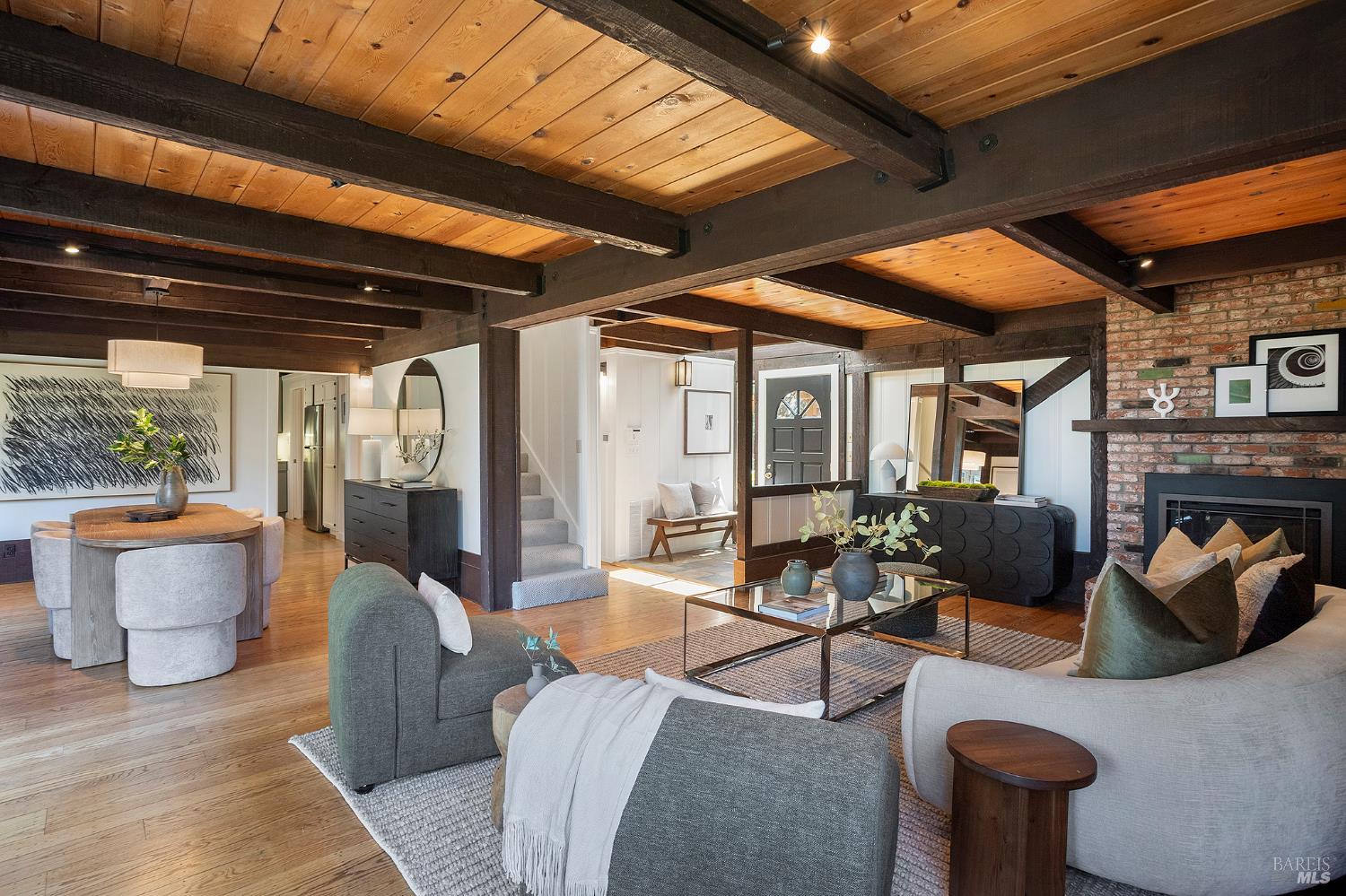 22 Marin View Avenue