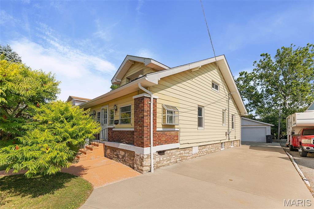 1110 Logan Street