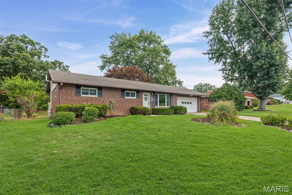 3414 Emma Lane