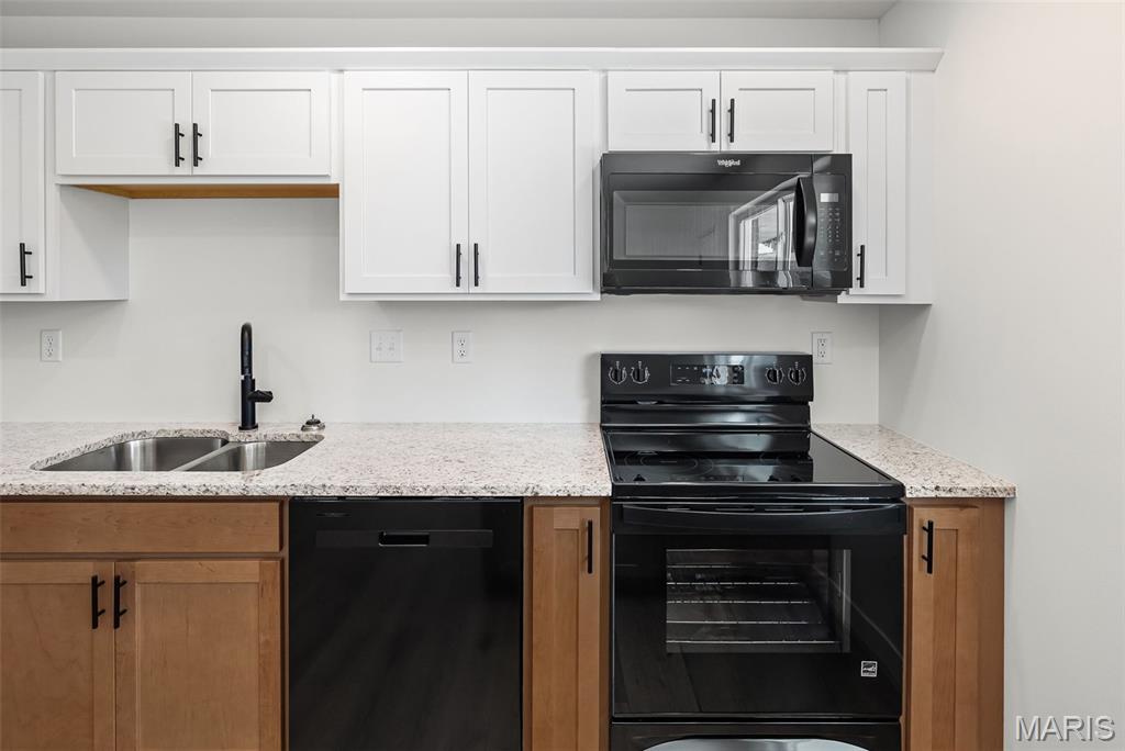 2301 Wedgewood Drive