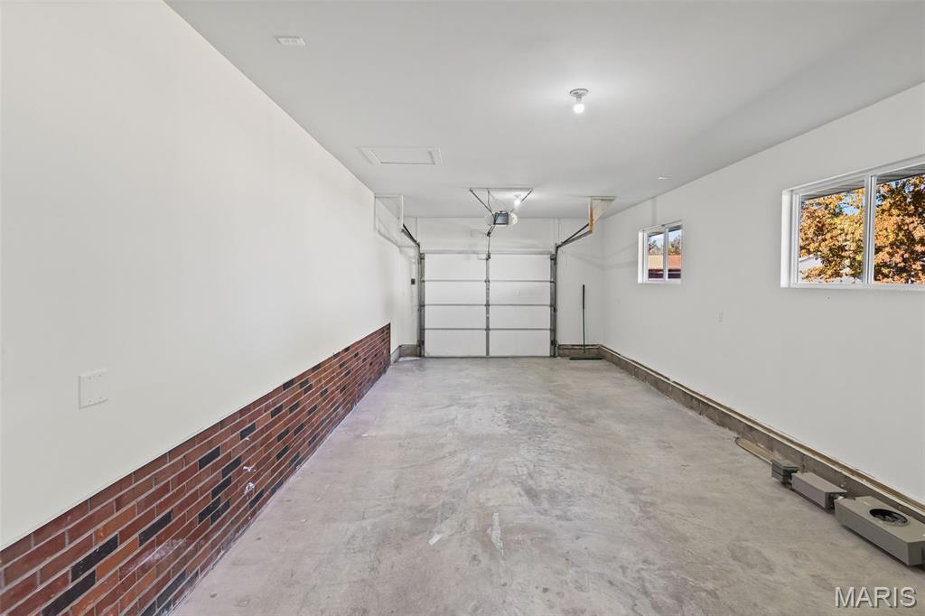 2301 Wedgewood Drive