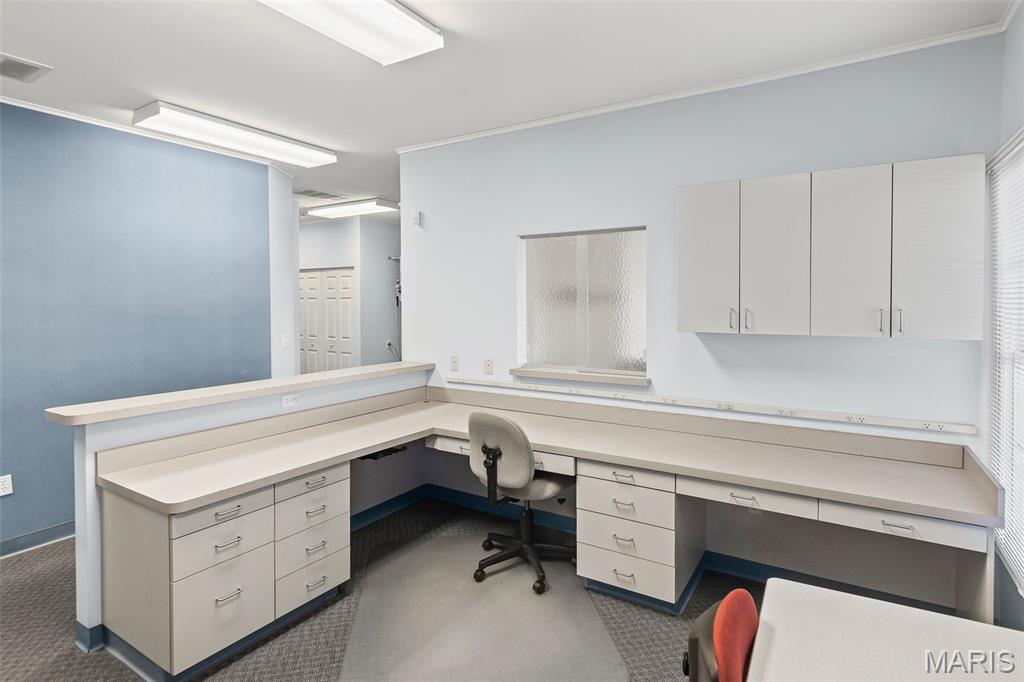 2412 Corporate Center