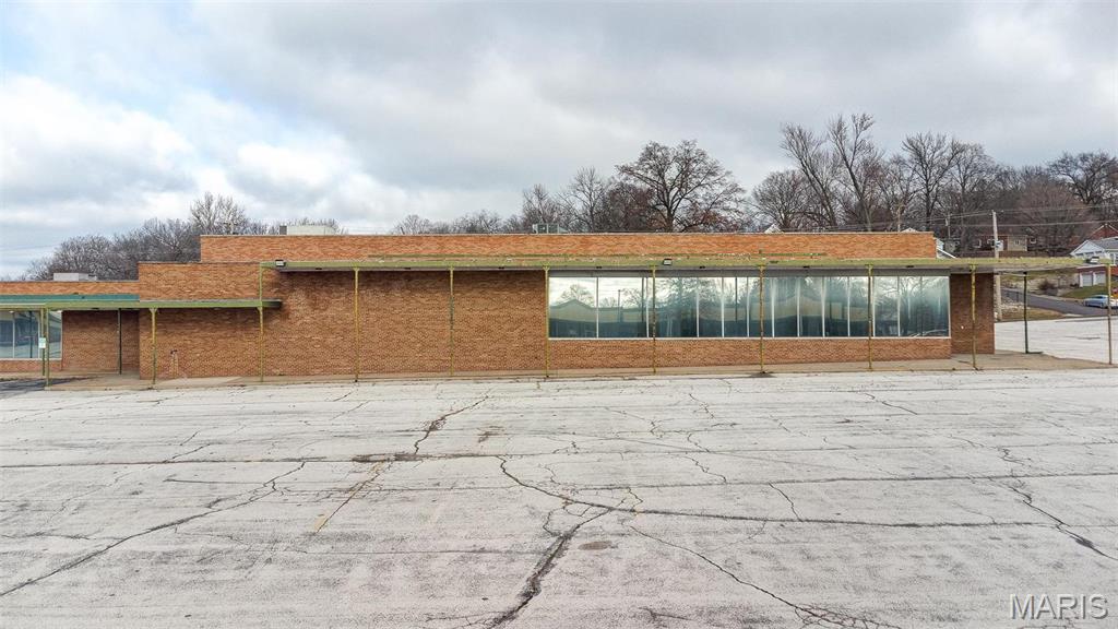 655 Berkshire Boulevard