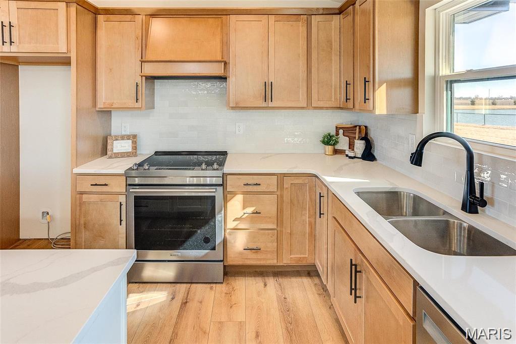 136 Garrettford Drive