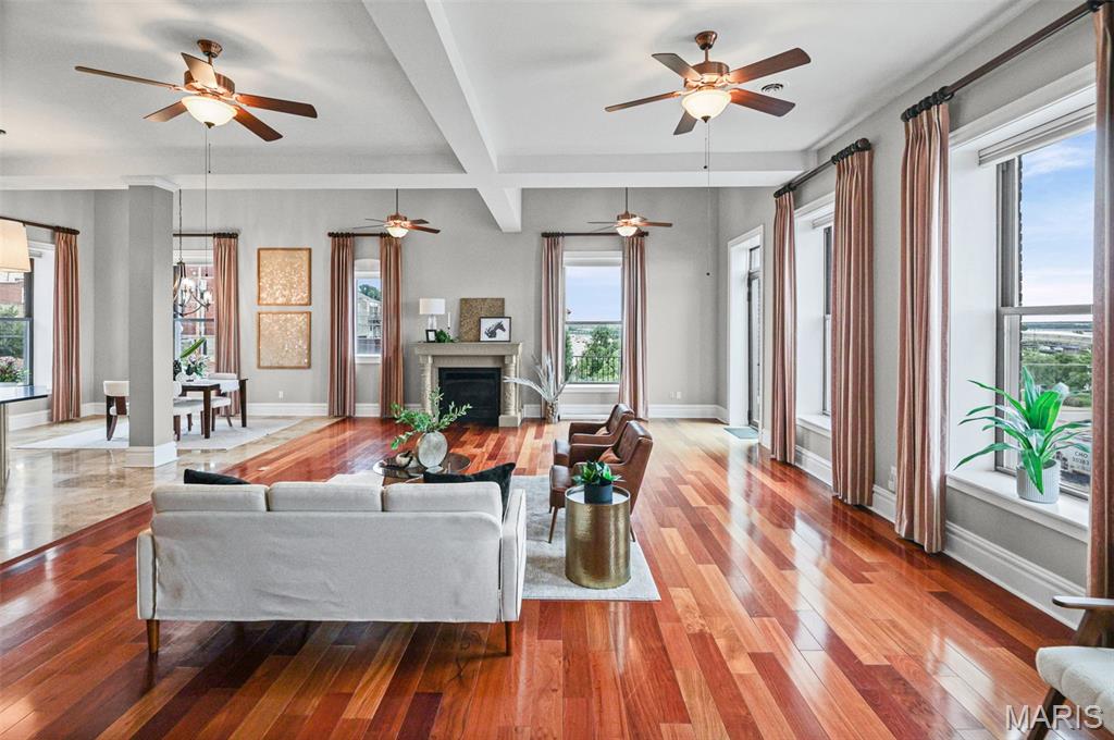 7 Alby Street Unit: 9