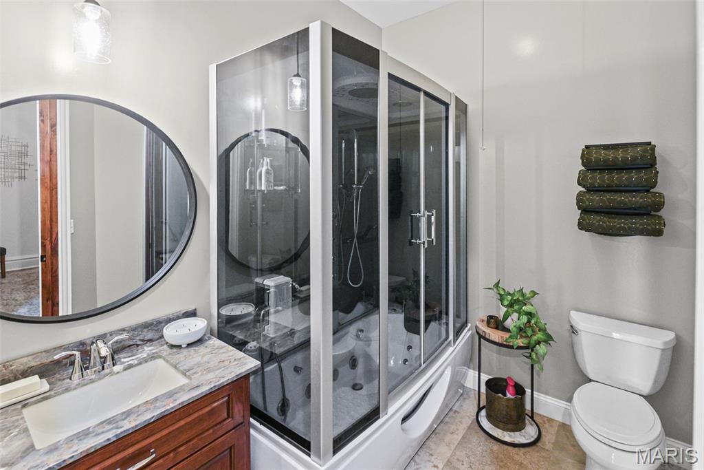 7 Alby Street Unit: 9
