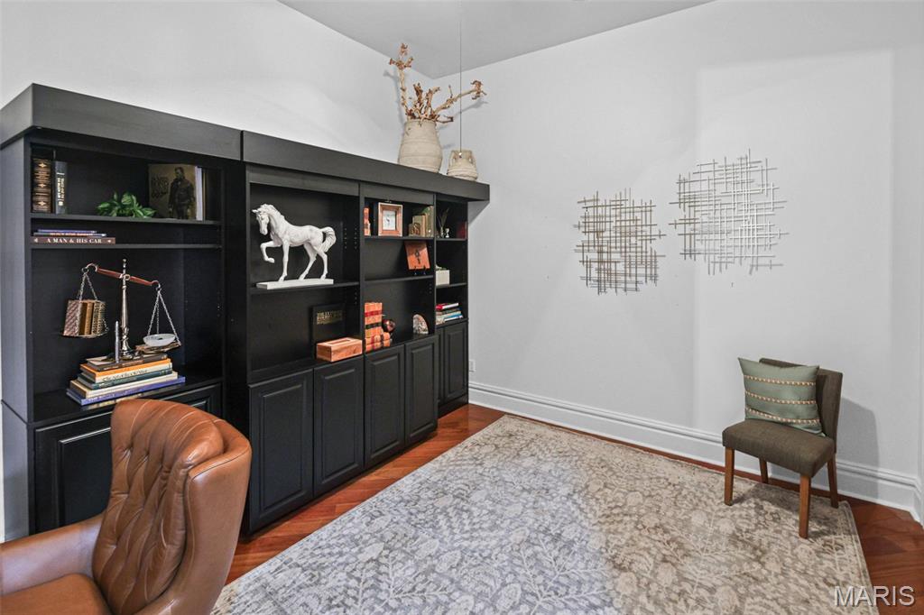 7 Alby Street Unit: 9