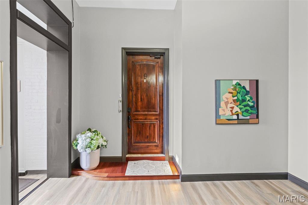 7 Alby Street Unit: 9