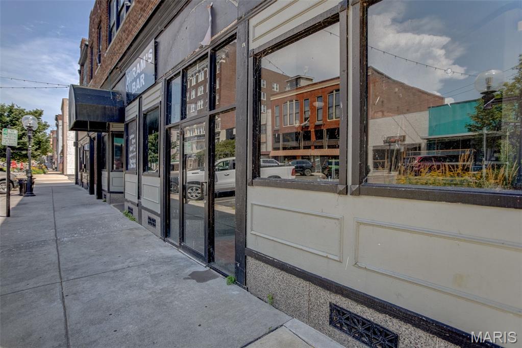 215 W 3rd Street