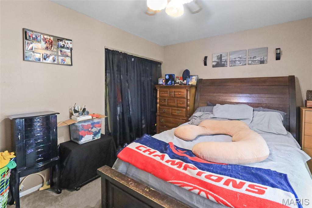5905 Dogwood Lane