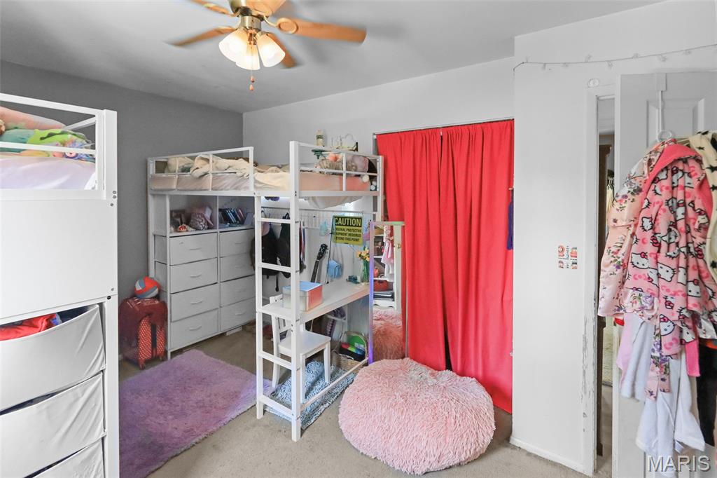 5905 Dogwood Lane