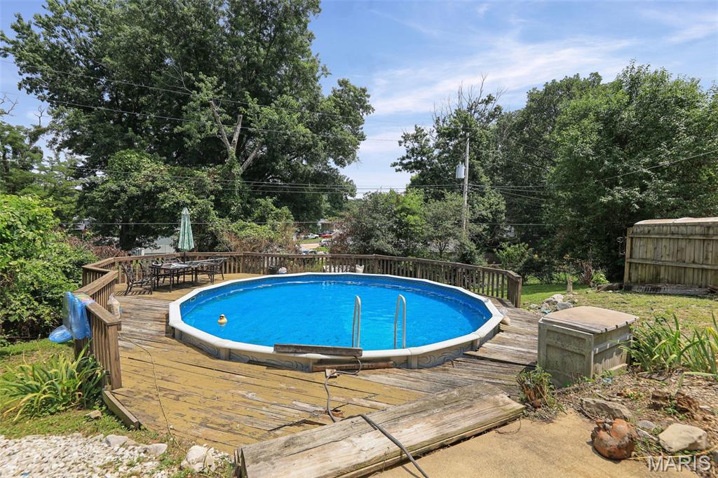 5905 Dogwood Lane