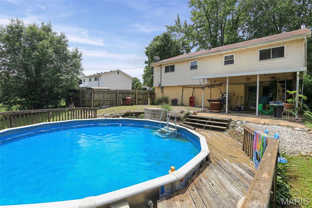 5905 Dogwood Lane