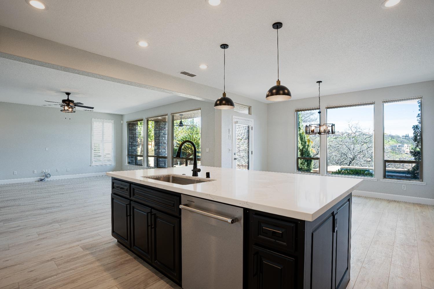 3421 Black Oak Drive