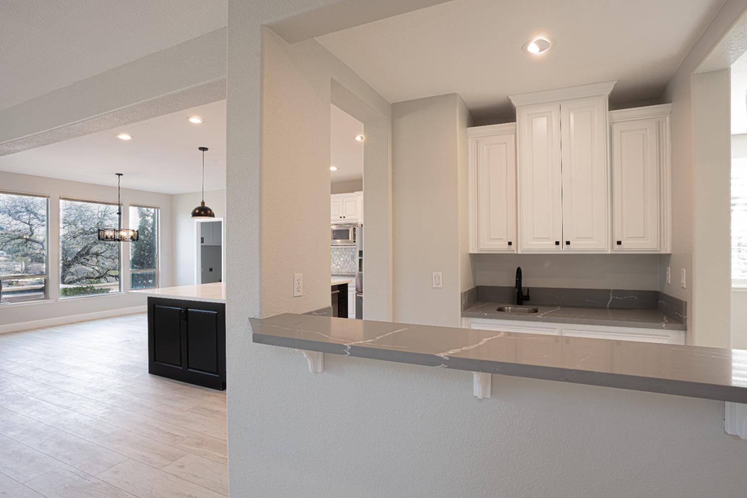 3421 Black Oak Drive