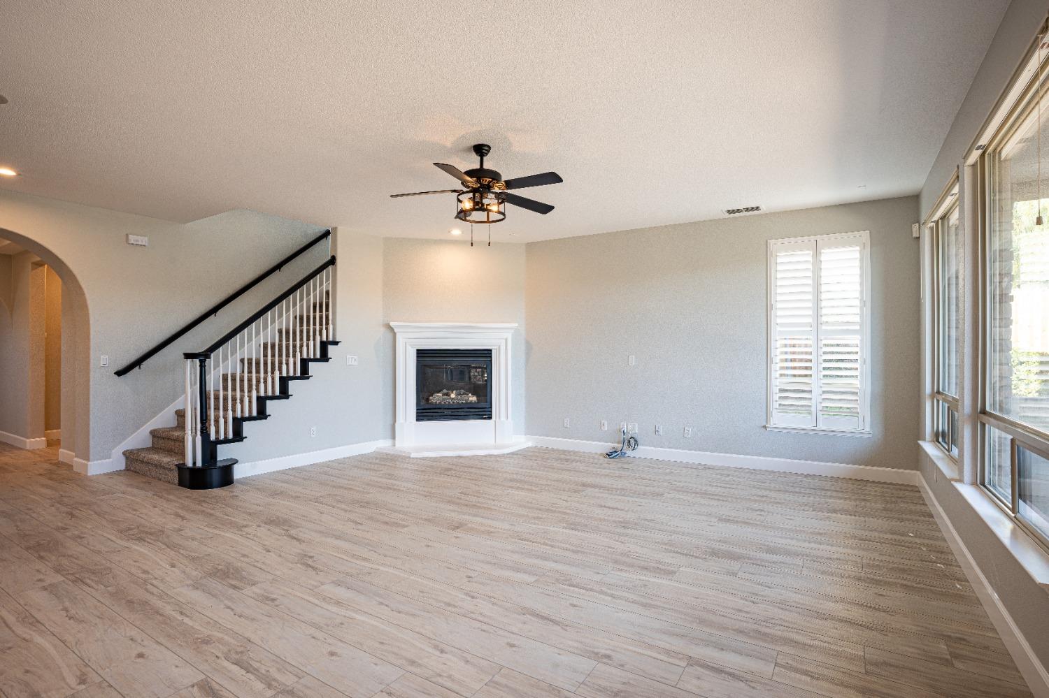 3421 Black Oak Drive