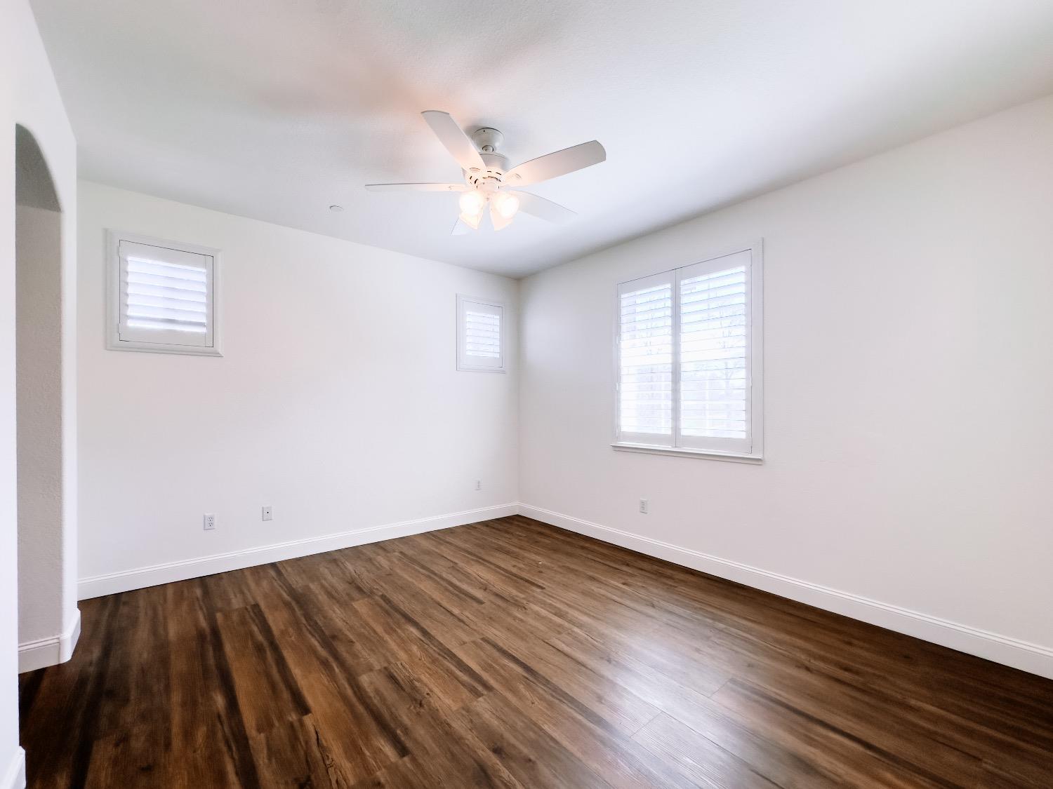 3010 Sierra View Circle 1