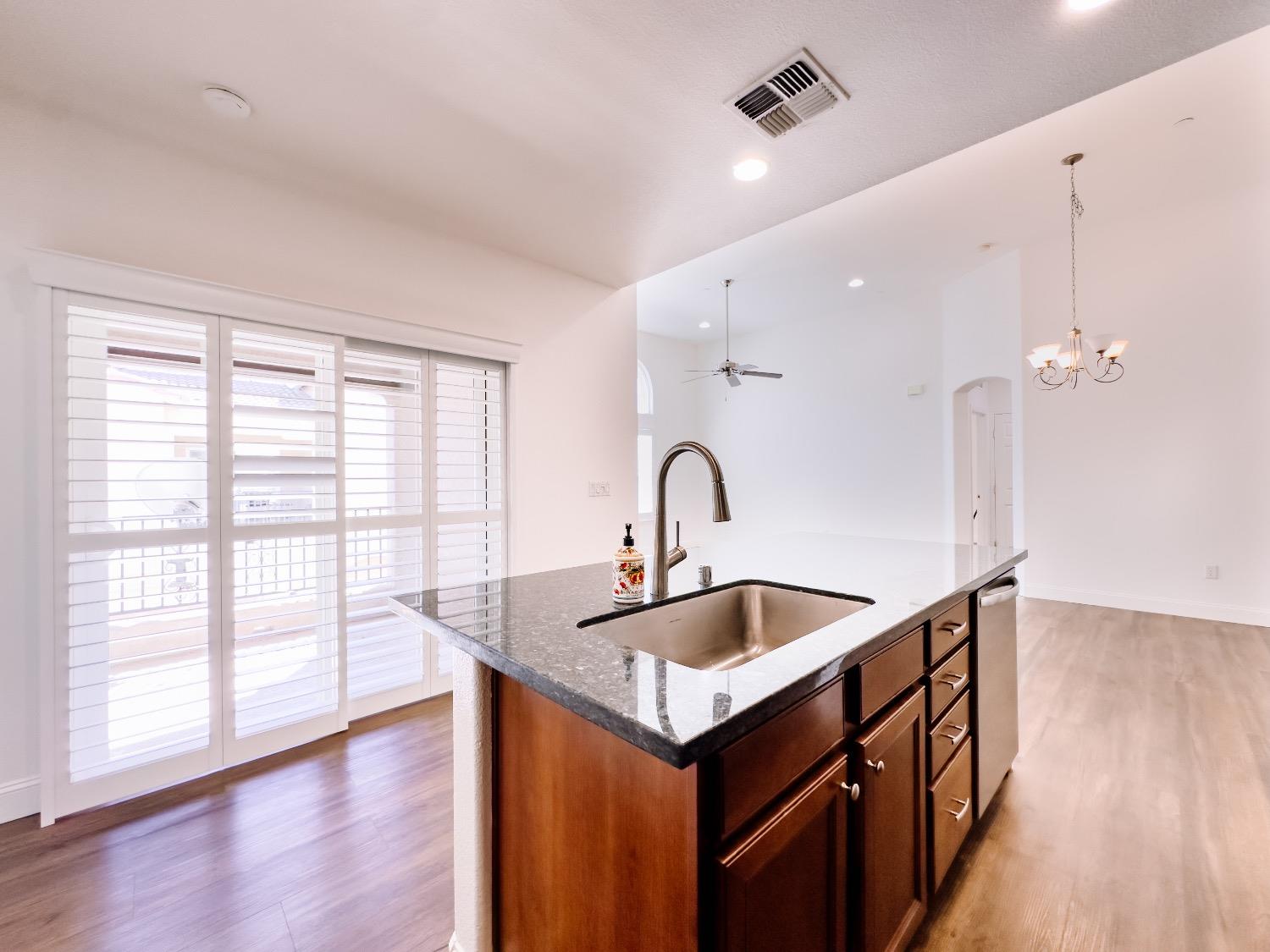 3010 Sierra View Circle 1