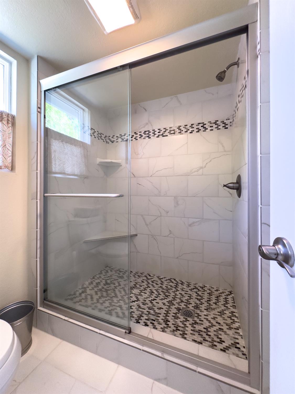 2880 Candlelite Drive