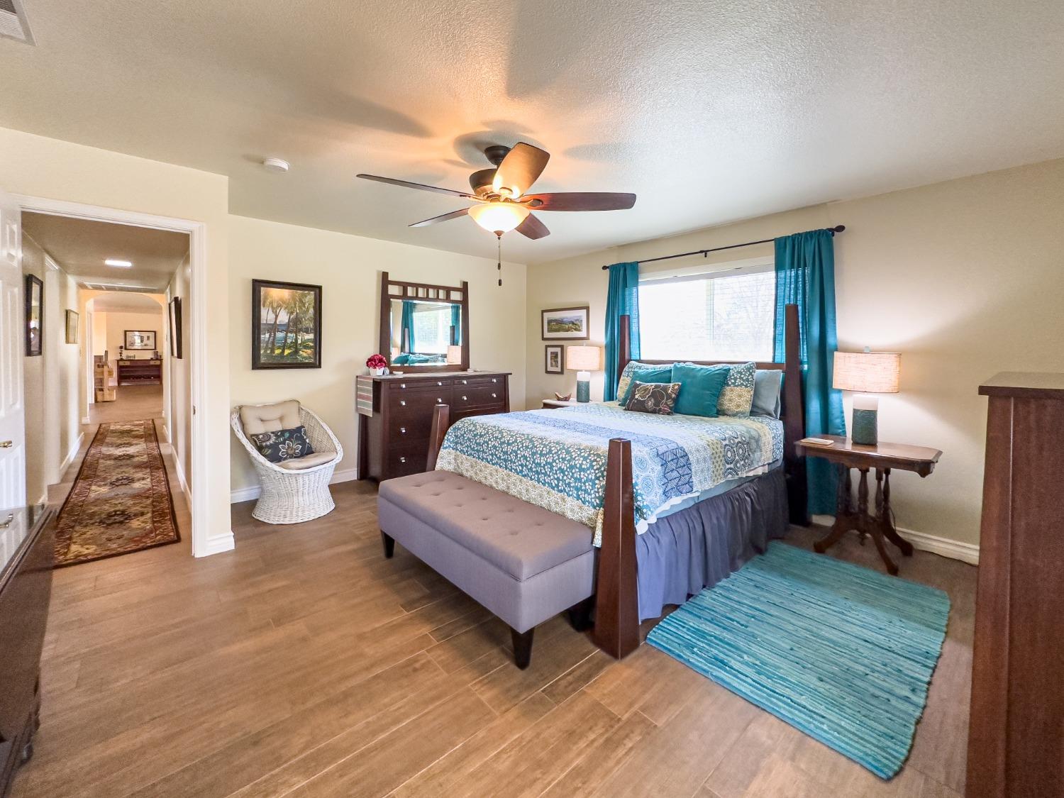 2880 Candlelite Drive