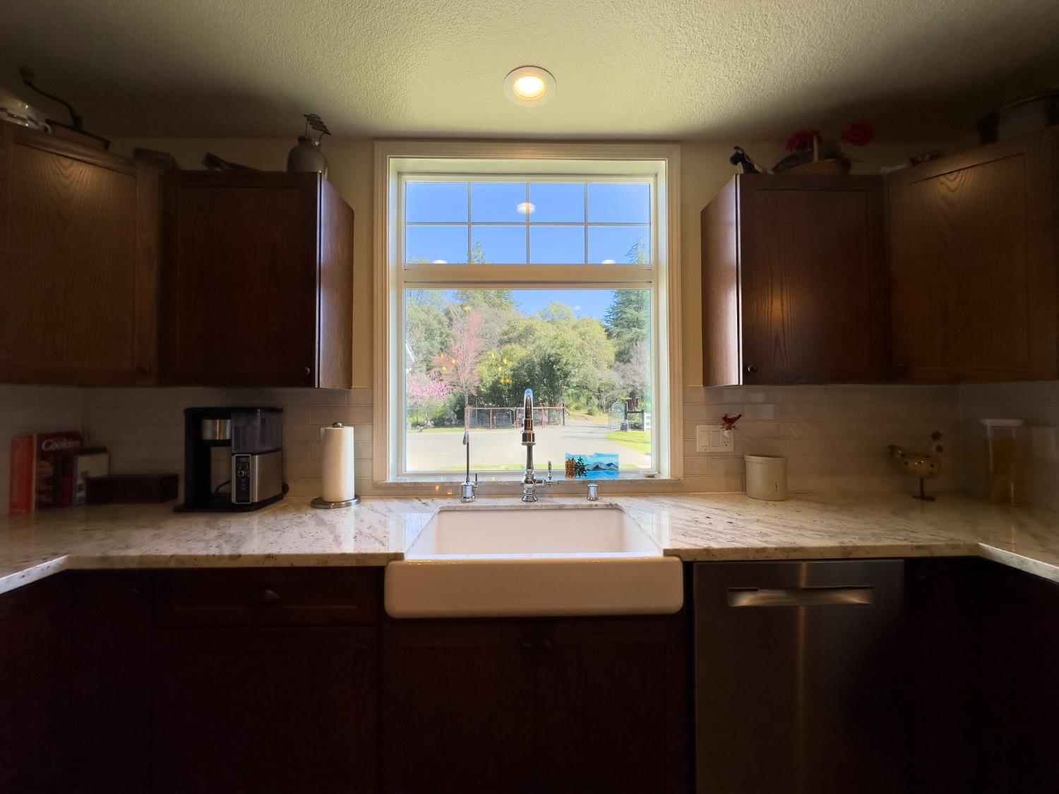 2880 Candlelite Drive