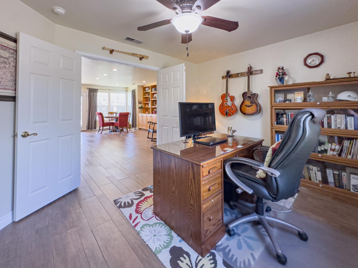 2880 Candlelite Drive