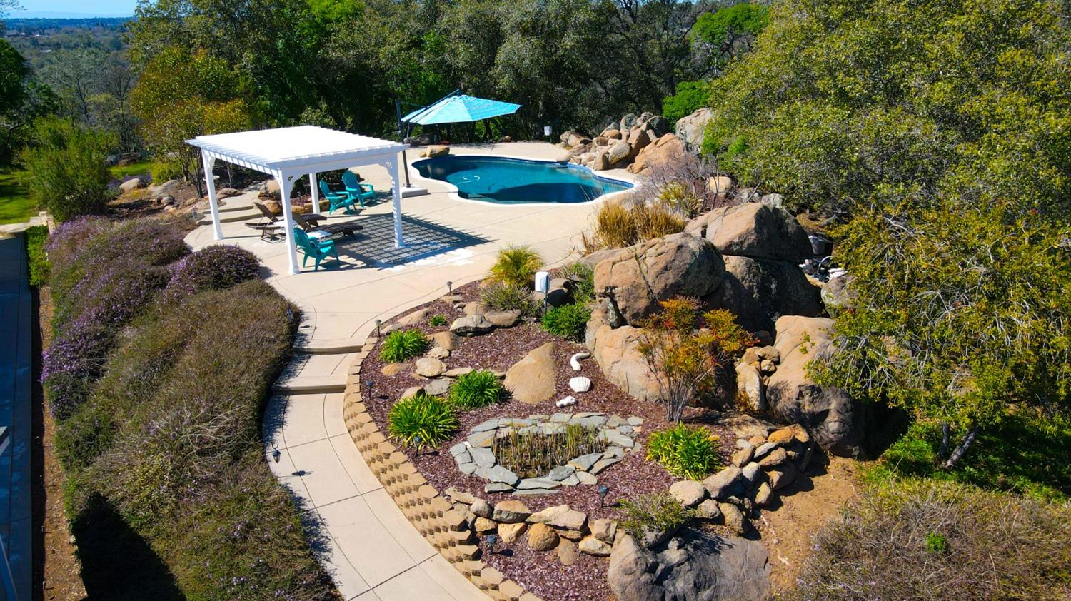 2880 Candlelite Drive