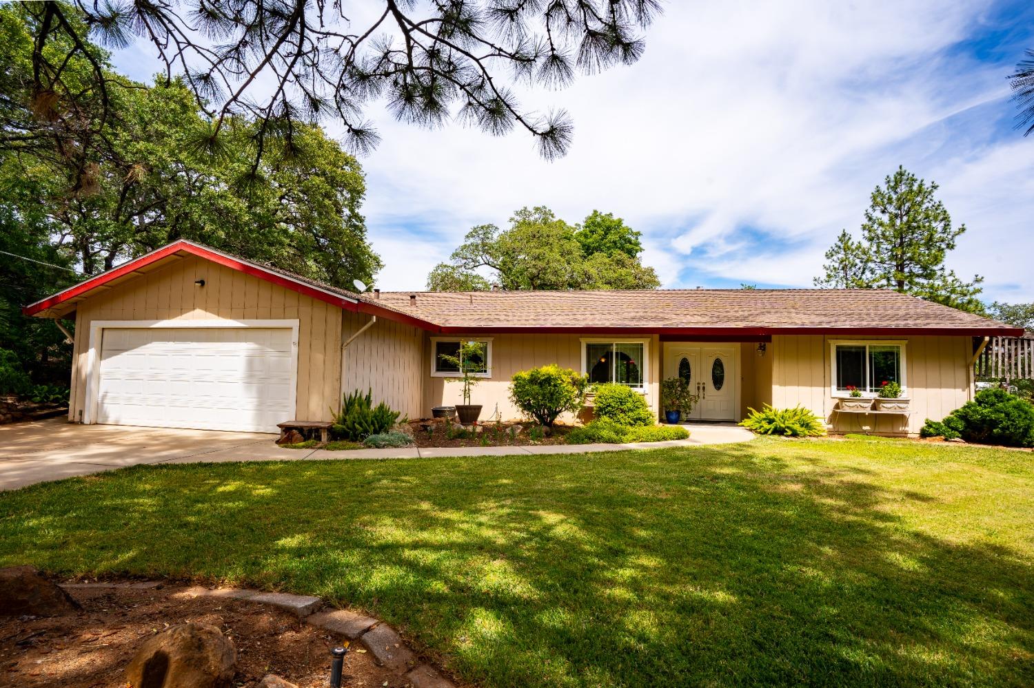 4080 Louis Court