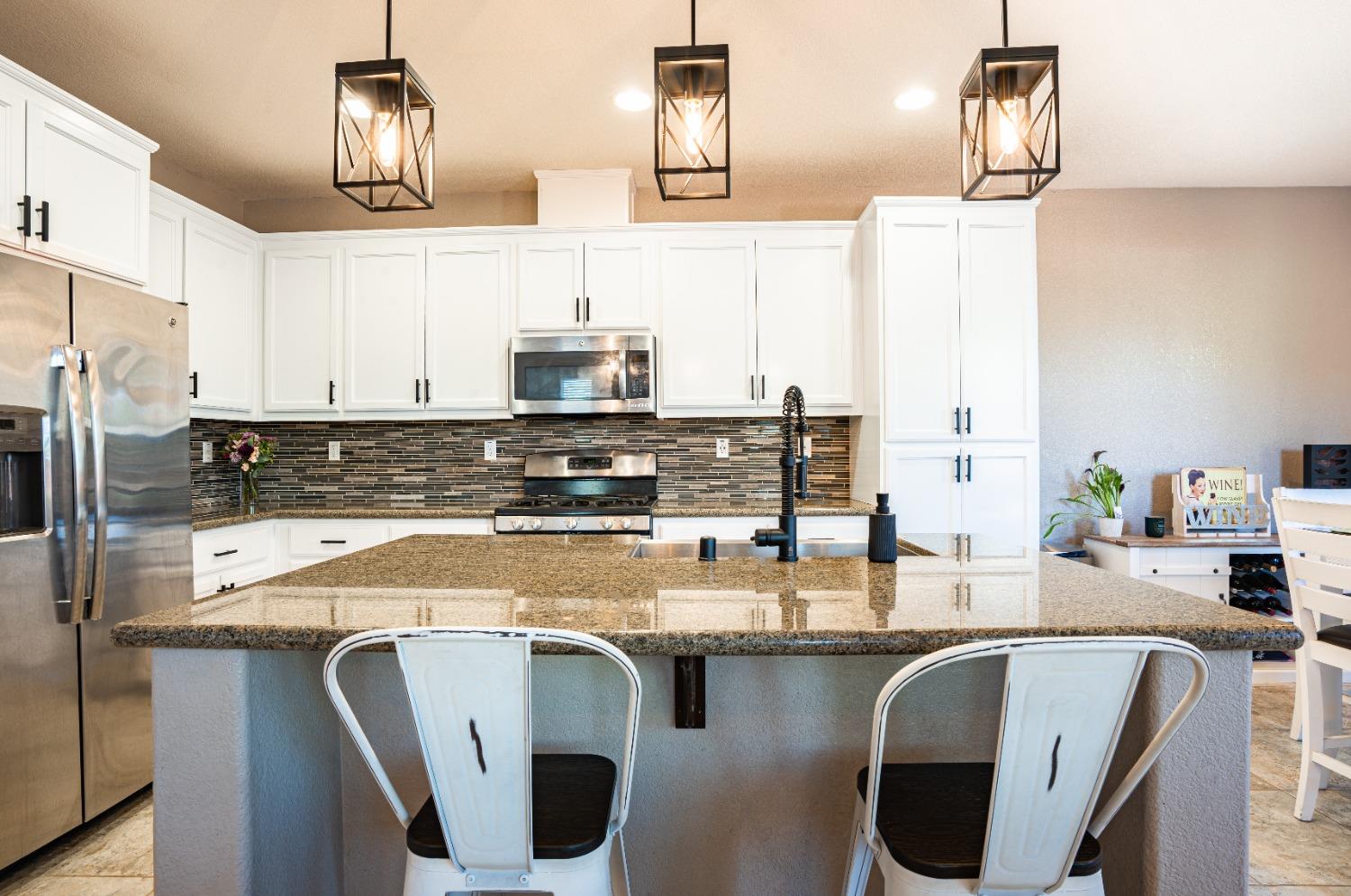2113 Collet Court