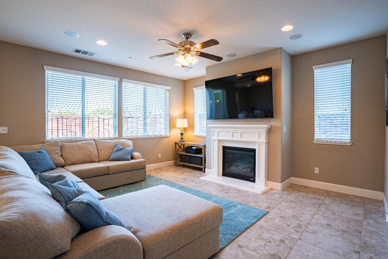 2113 Collet Court