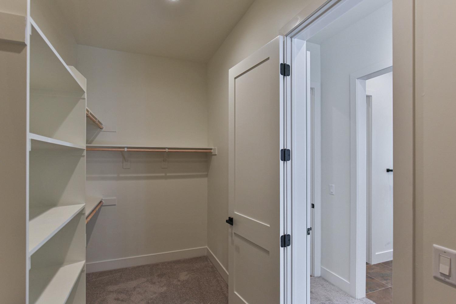 7607 Northland Drive