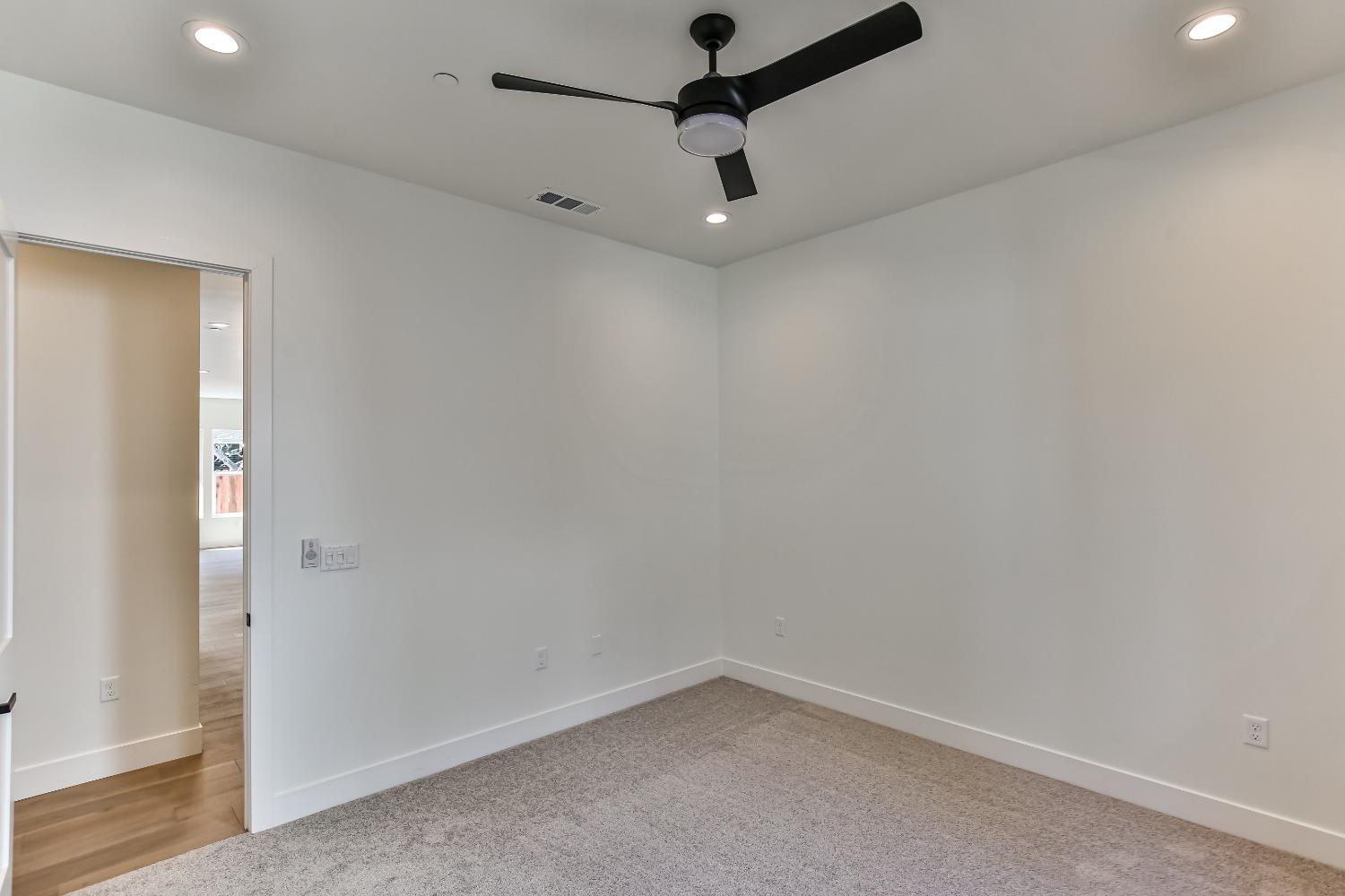 7607 Northland Drive