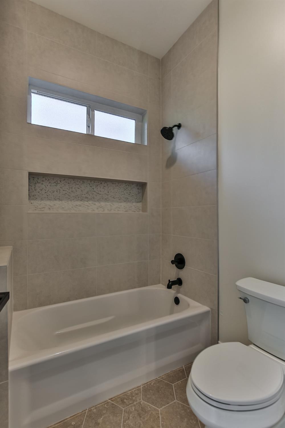 7607 Northland Drive