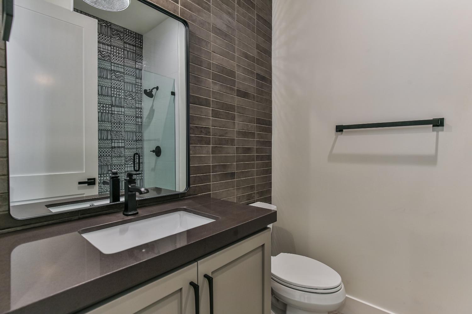 7607 Northland Drive