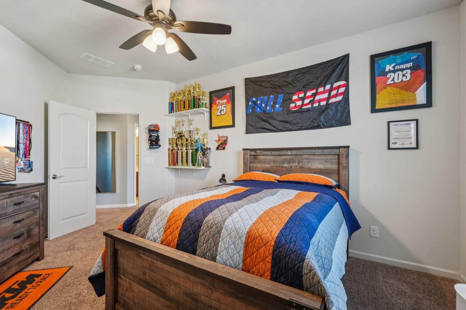 5121 Glenwood Springs Way