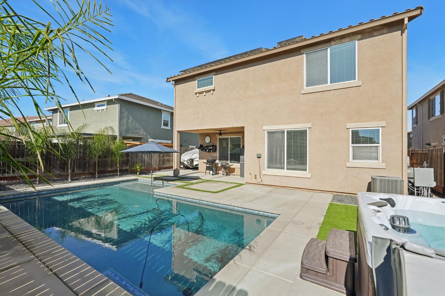 5121 Glenwood Springs Way