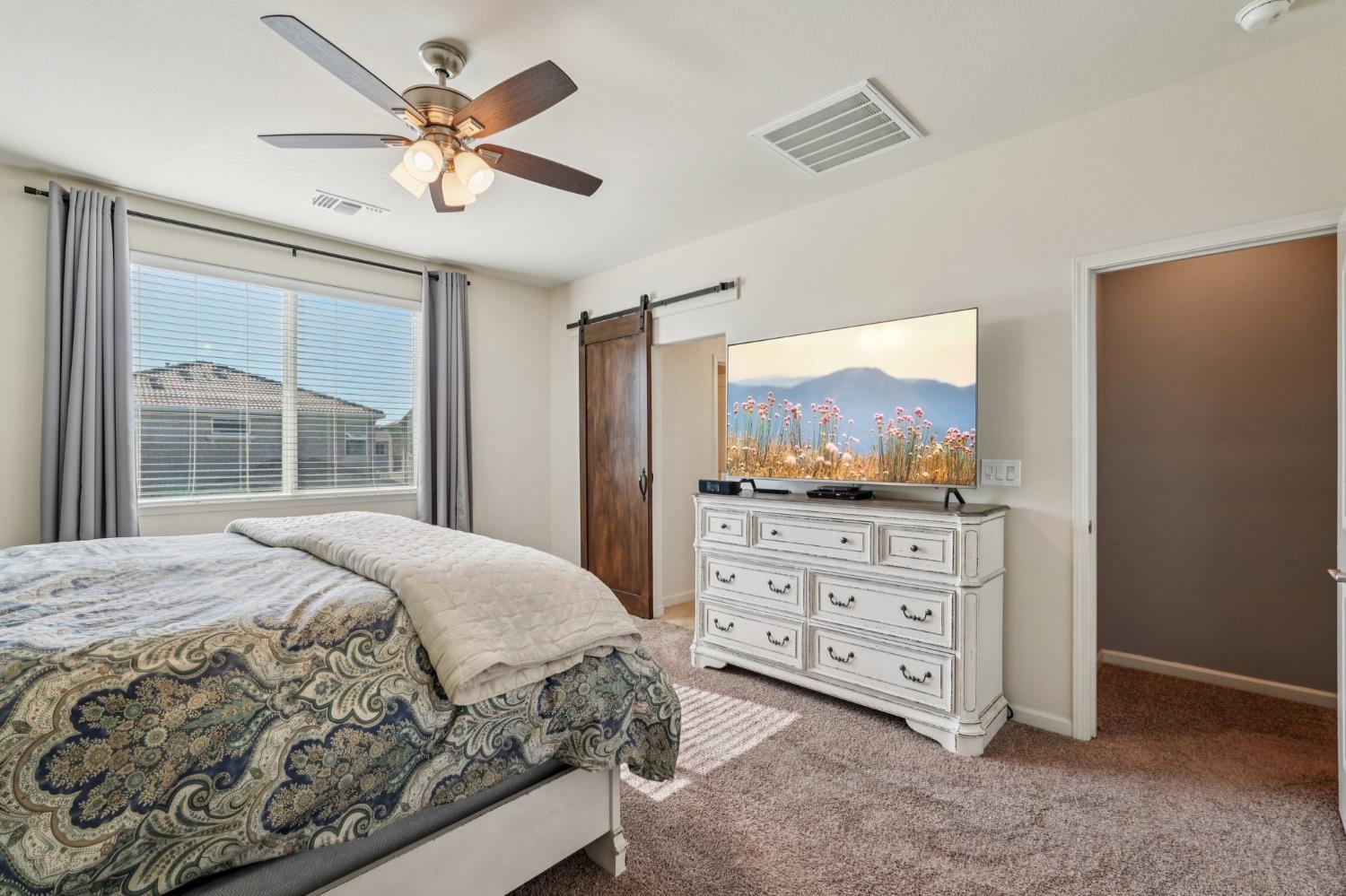 5121 Glenwood Springs Way