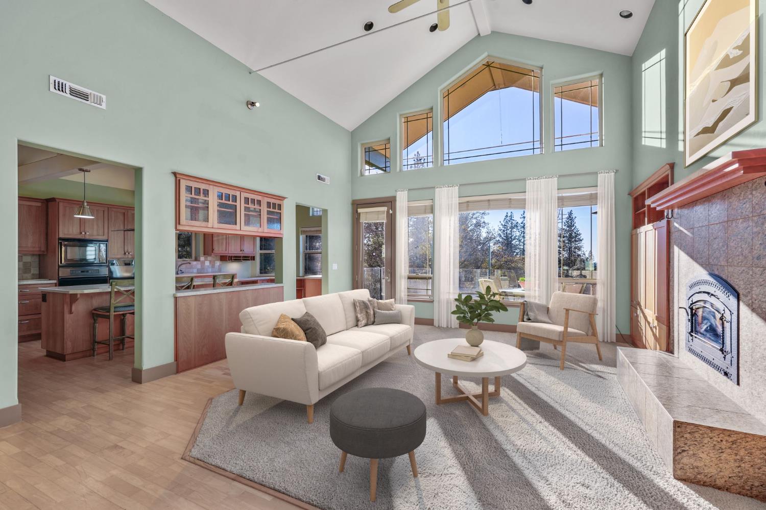 17833 Country Circle