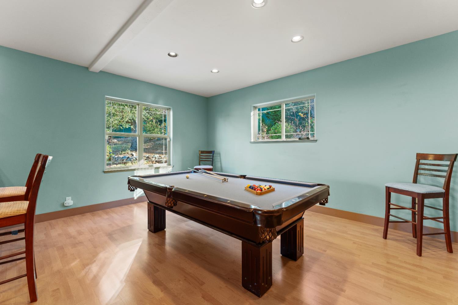 17833 Country Circle