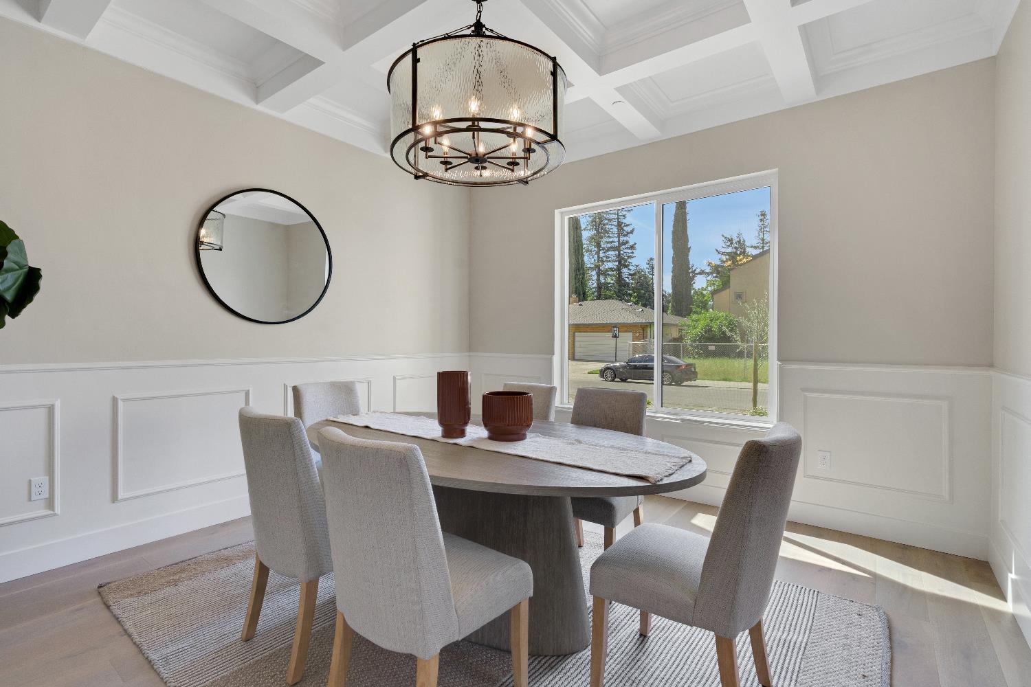 104 Southlite Circle