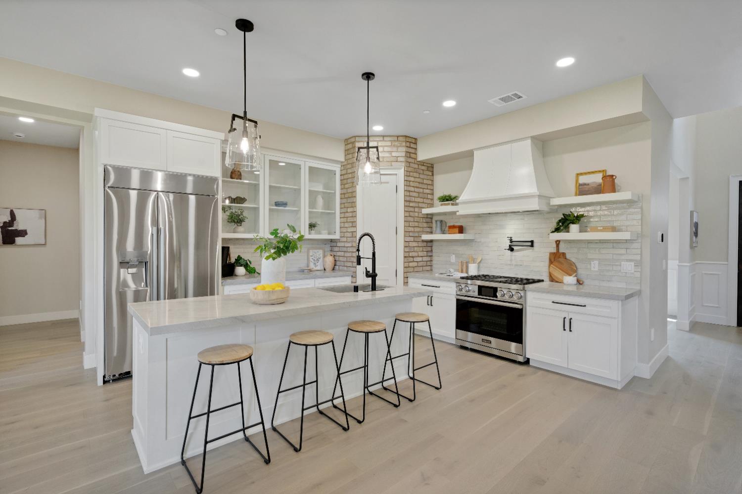 104 Southlite Circle