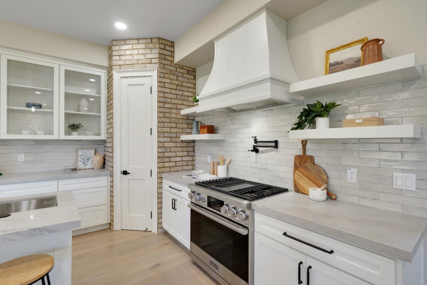 104 Southlite Circle