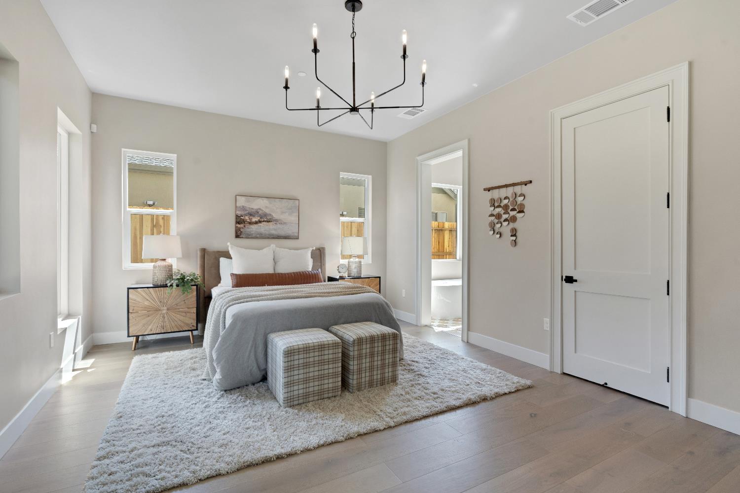 104 Southlite Circle