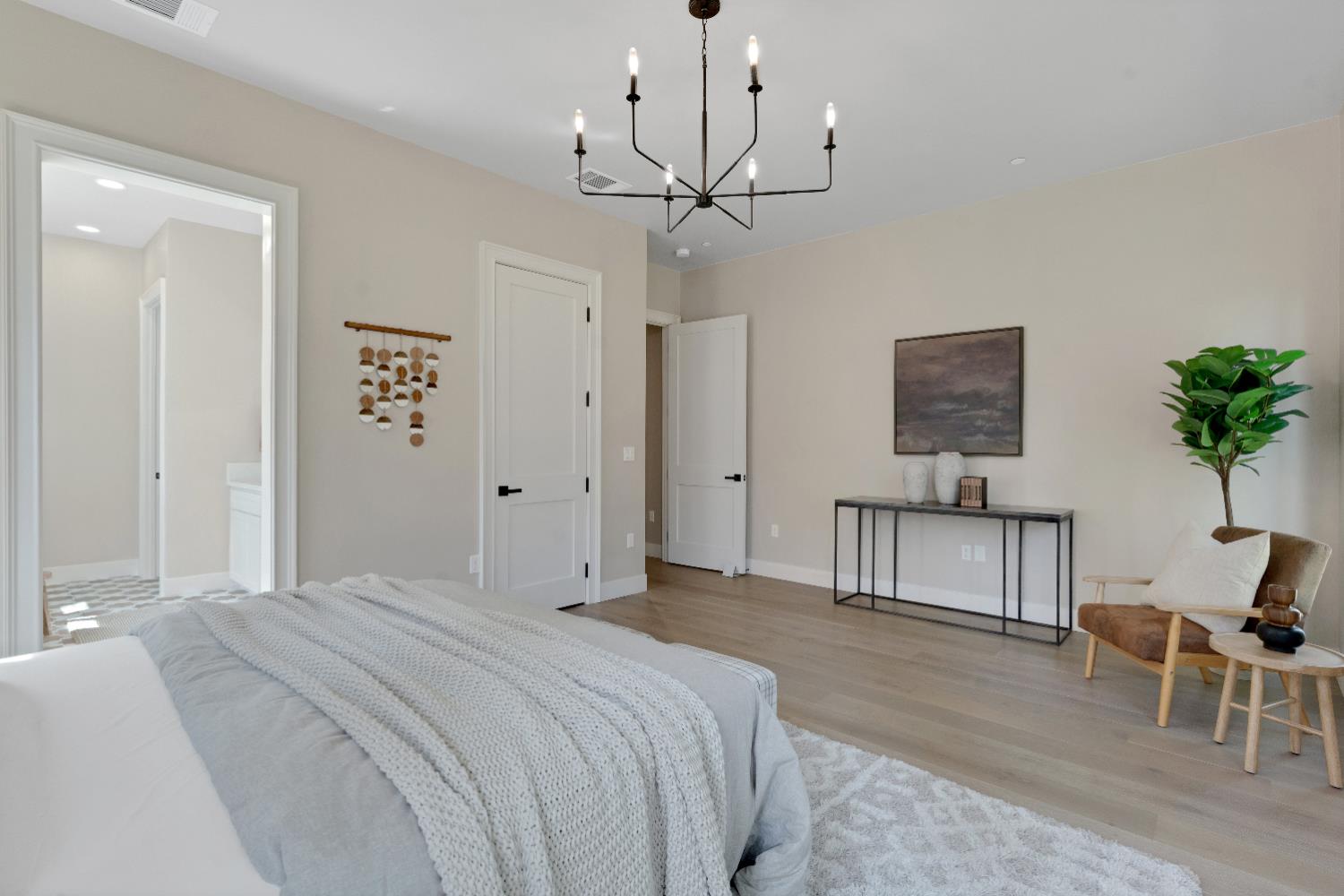 104 Southlite Circle