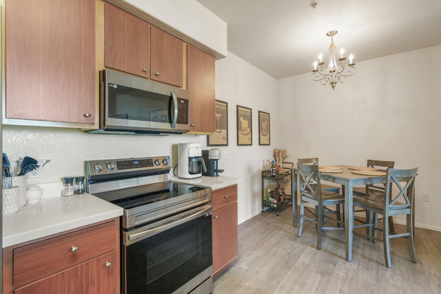 1181 Whitney Ranch Parkway 724